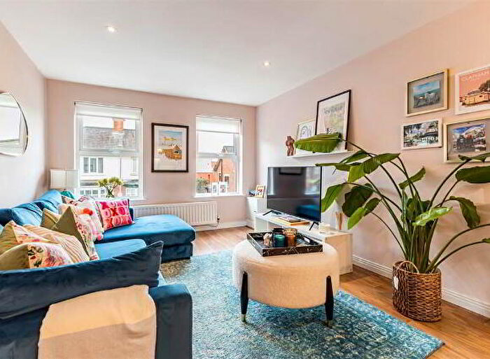 3 Bedroom Apartments For Sale In Apt, Ashley Avenue, Belfast, BT9