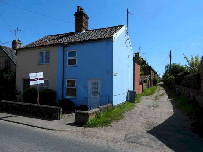 3 Bedroom Semi-Detached House To Rent In Valley Road, Leiston, IP16