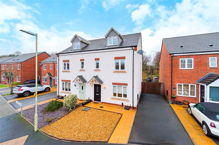 3 Bedroom Semi Detached House For Sale In Ken Jones Close, Lightmoor, Telford, Shropshire, TF7