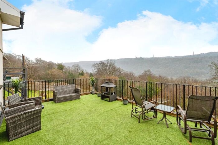4 Bedroom Detached House For Sale In Graig Road, Godrergraig, Swansea, SA9