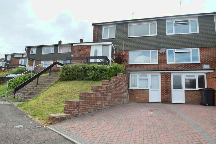 4 Bedroom Semi-Detached House To Rent In Chairborough Road, High Wycombe, HP12