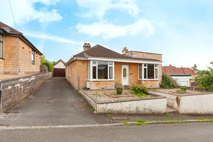 4 Bedroom Detached Bungalow For Sale In Bennetts Road, Bath, BA1