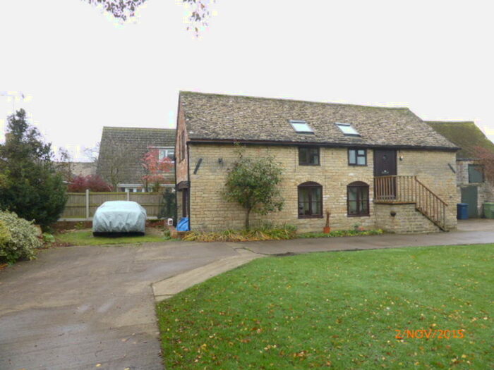 2 Bedroom Flat To Rent In Malleson Road, GL52