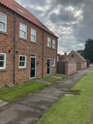 3 Bedroom Terraced House To Rent In Bell Cottages, Retford, DN22