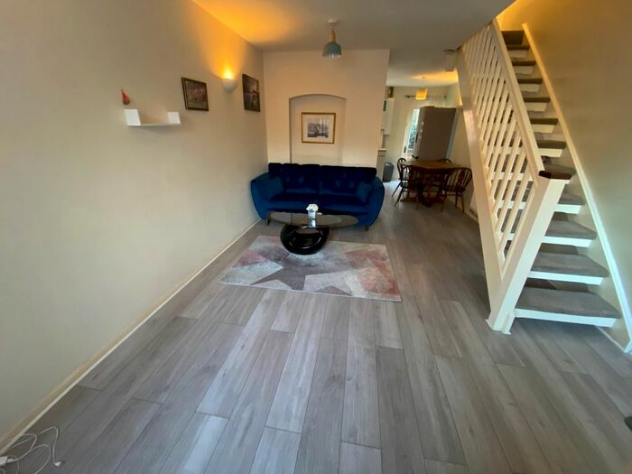 2 Bedroom Property To Rent In Hanover Walk, Hatfield, AL10