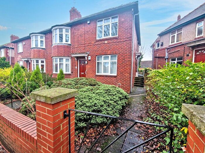 2 Bedroom Flat To Rent In Harewood Road, Gosforth, Newcastle Upon Tyne, NE3