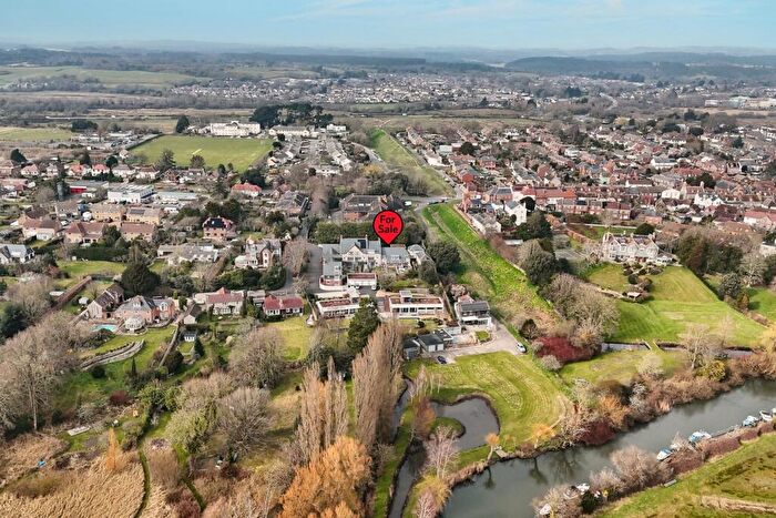 2 Bedroom Terraced House For Sale In Wareham, BH20