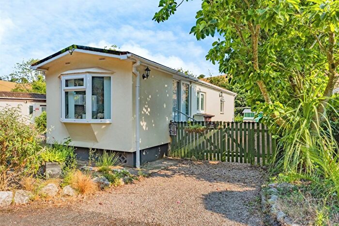1 Bedroom Park Home For Sale In Totnes Road, Paignton, TQ4