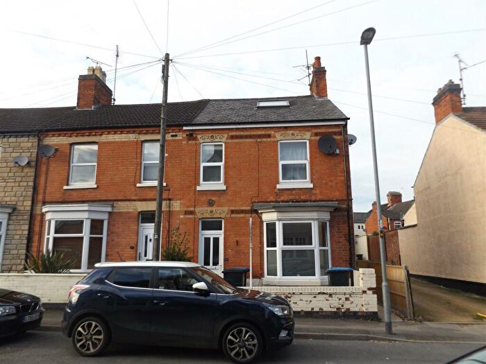 2 Bedroom Flat To Rent In Nelson Street, Market Harborough, LE16