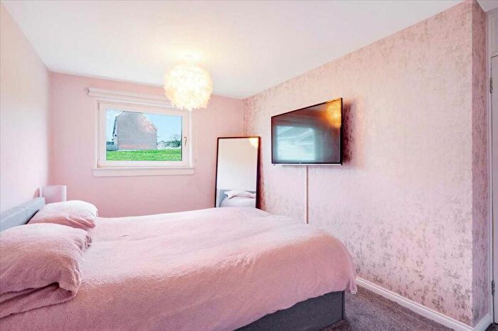 3 Bedroom Terraced House For Sale In Redgrave, Calderwood, East Kilbride, G74