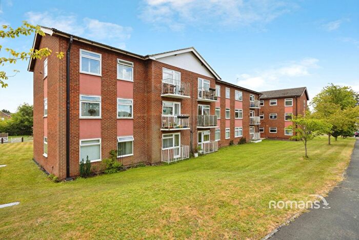 2 Bedroom Flat To Rent In Elleray Court, Ash Vale, Aldershot, GU12