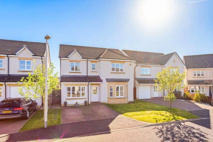 4 Bedroom Detached House For Sale In Bissett Place, Wester Inch, Bathgate, EH48