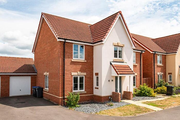 4 Bedroom Detached House For Sale In Hutton Close, Hilperton, Trowbridge, BA14