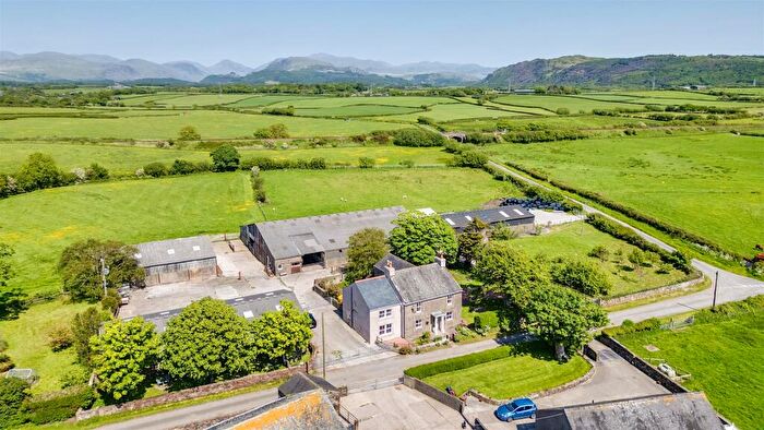 6 Bedroom Farm House For Sale In Carleton, Holmrook, CA19