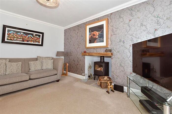 4 Bedroom Detached House For Sale In Thurnham Lane, Bearsted, Maidstone, Kent, ME14