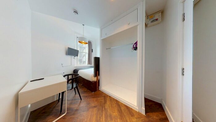 Studio To Rent In Draycott Avenue, SW3