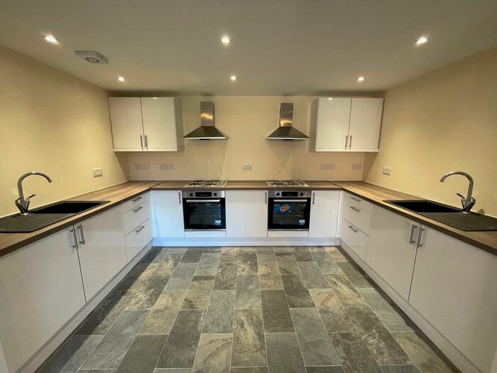 7 Bedroom Terraced House To Rent In Front Street, Framwellgate Moor, DH1