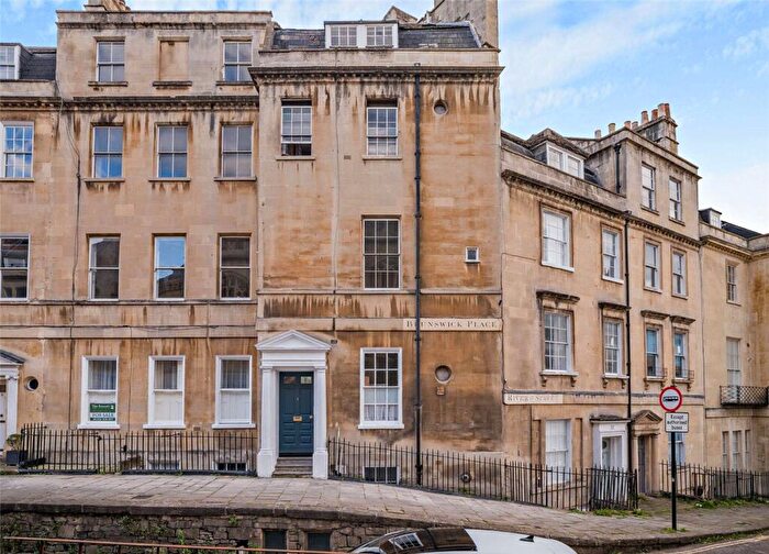 2 Bedroom Apartment For Sale In Brunswick Place, Bath, Somerset, BA1
