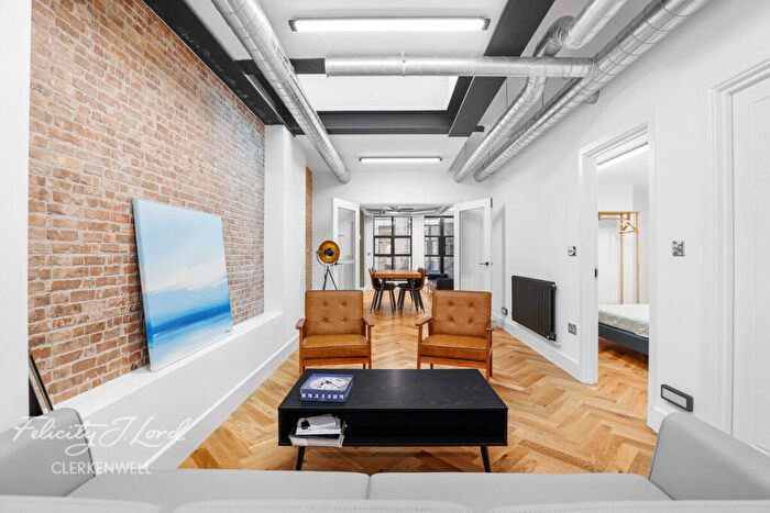 3 Bedroom Flat For Sale In Hatton Garden, London, EC1N