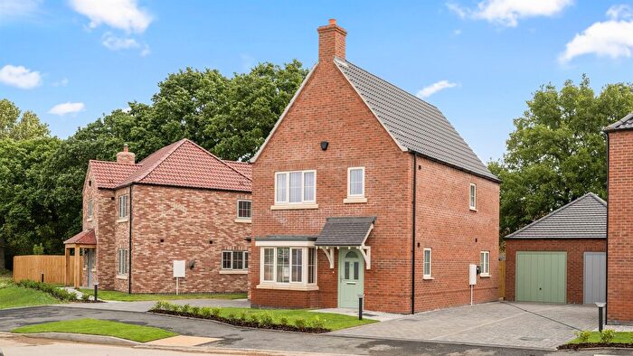 3 Bedroom Detached House For Sale In Damson Avenue, Skellingthorpe, Lincoln, LN6