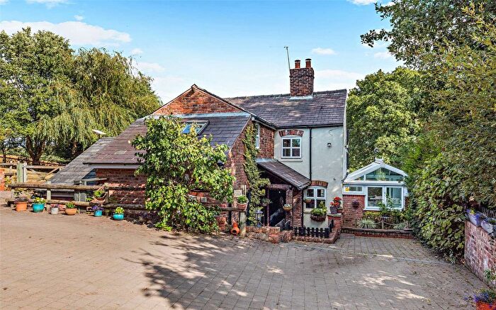 3 Bedroom Detached House To Rent In Graveyard Lane, Mobberley, Knutsford, Cheshire, WA16