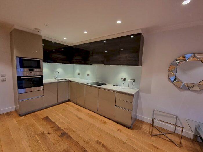 2 Bedroom Flat To Rent In Barking Road, London, E16