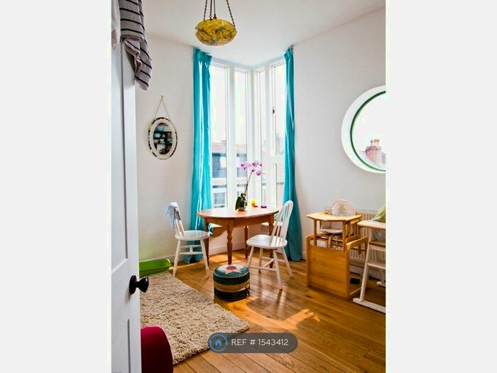 1 Bedroom Flat To Rent In Lower Cheltenham Place, Bristol, BS6