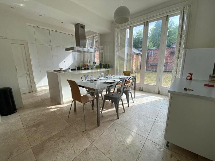 6 Bedroom Detached House To Rent In Stoneygate Road, Stoneygate, LE2