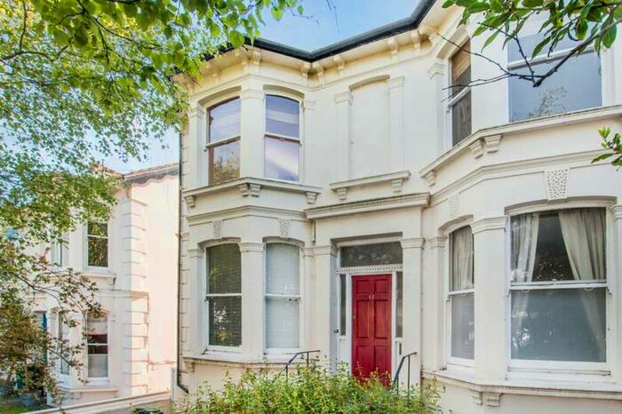 2 Bedroom Flat To Rent In Beaconsfield Villas, Brighton, East Sussex, BN1