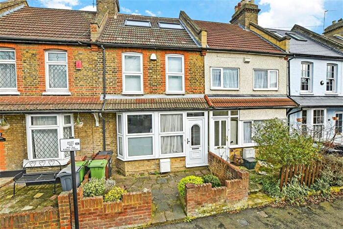 3 Bedroom Terraced House For Sale In Chingford Lane, Woodford Green, Essex, IG8