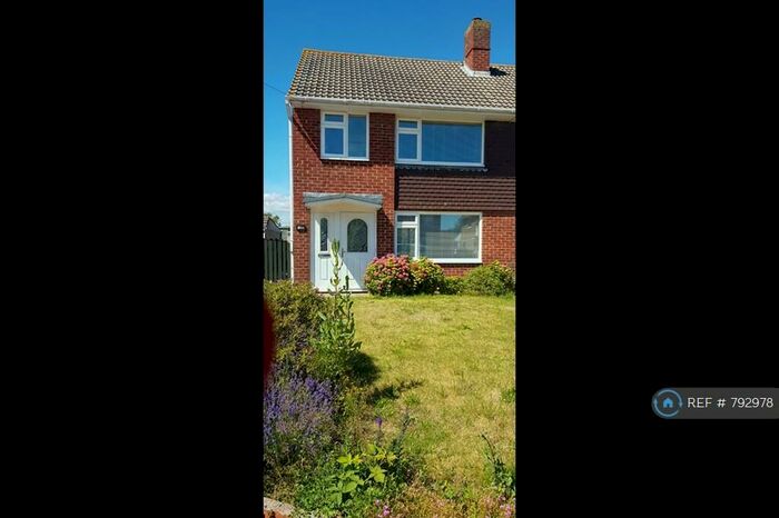 3 Bedroom Semi-Detached House To Rent In Mountwood Road, Southbourne, PO10