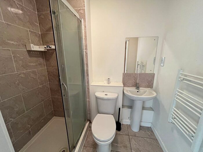 1 Bedroom Flat To Rent In Oxford Street, Kidderminster, DY10