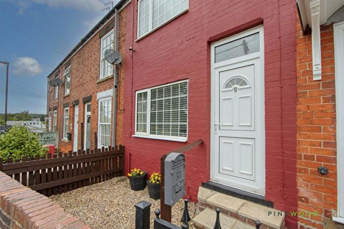 2 Bedroom Terraced House For Sale In Bridle Road, Stanfree, S44
