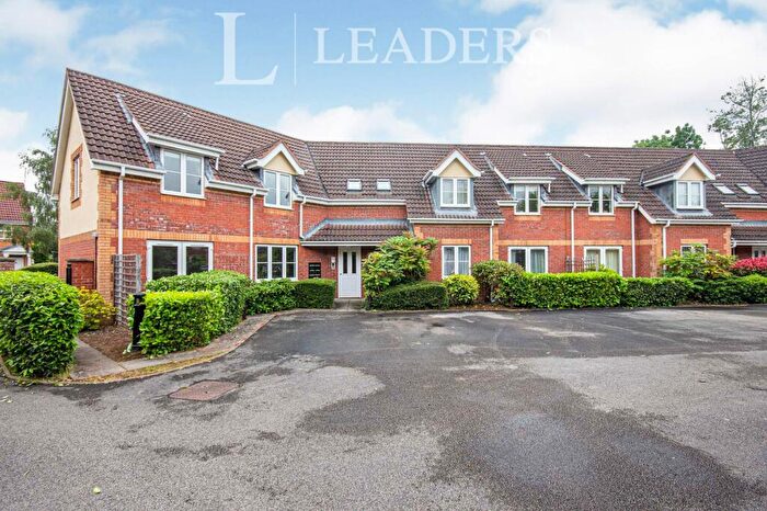 2 Bedroom Apartment To Rent In Walkers Way, Kenilworth, CV8