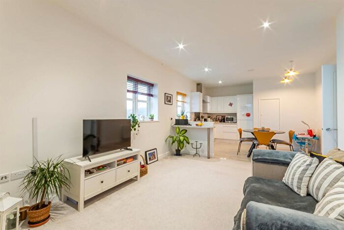 2 Bedroom Maisonette For Sale In St. Peters Avenue, Maldon, CM9