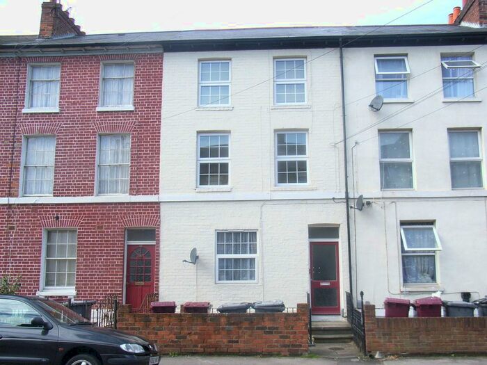 1 Bedroom Flat To Rent In Zinzan Street, Reading, RG1