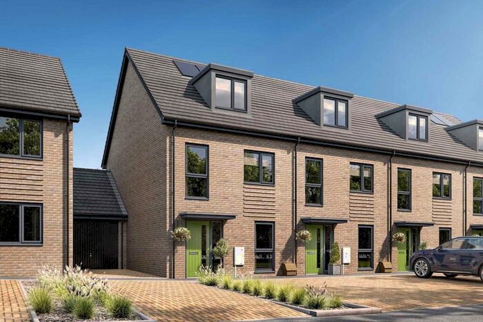 3 Bedroom Terraced House For Sale In Thorpe Close, Bordon, Hampshire, GU35