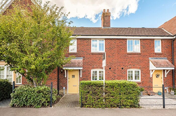 2 Bedroom Terraced House For Sale In Kingfisher Road, Wixams, MK42