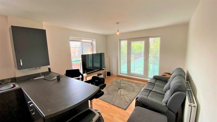 2 Bedroom Flat To Rent In Doric Mews, Newport, NP19