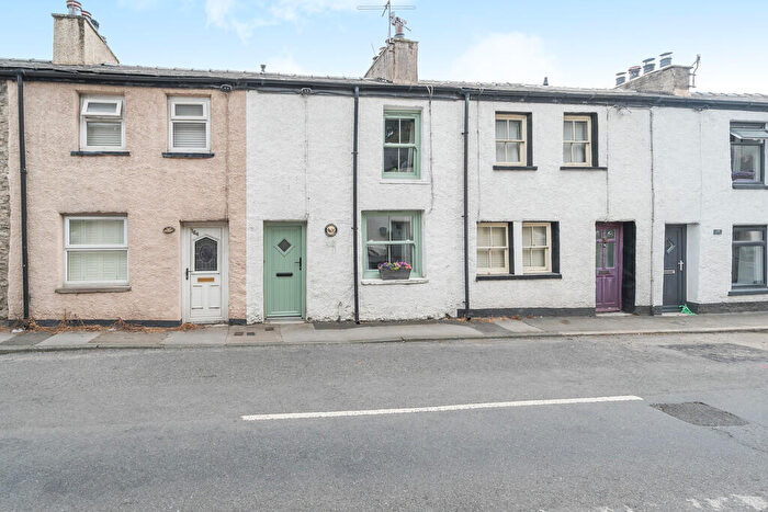 2 Bedroom Cottage For Sale In Main Street, Warton, Carnforth, Lancashire, LA5