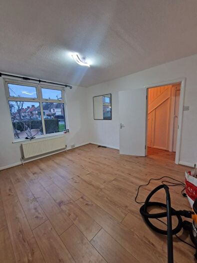 4 Bedroom Terraced House To Rent In Becontree Avenue, Dagenham, RM8