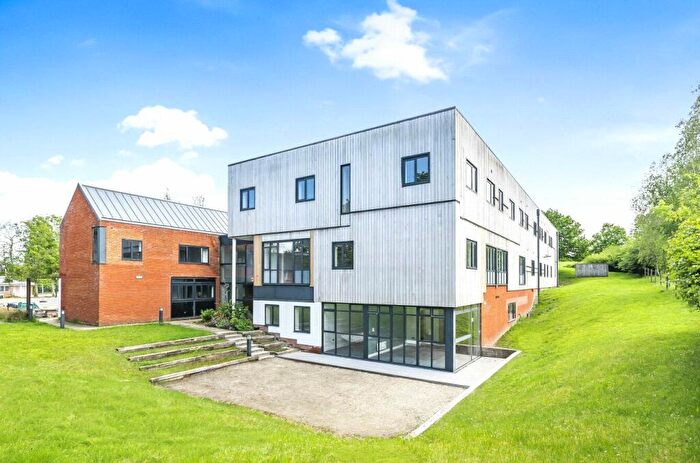 2 Bedroom Apartment For Sale In Ringwood Road, Woodlands, Hampshire, SO40