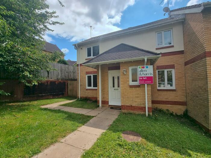 3 Bedroom Property To Rent In Clos Myddlyn, Beddau, Pontypridd, CF38