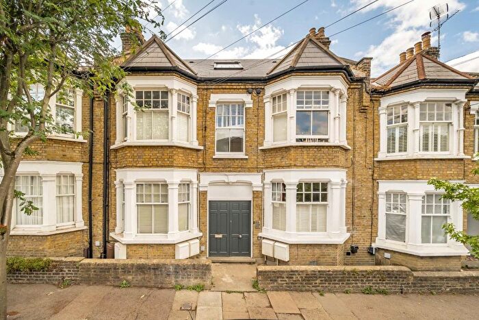 1 Bedroom Flat For Sale In Denton Street, Wandsworth, SW18
