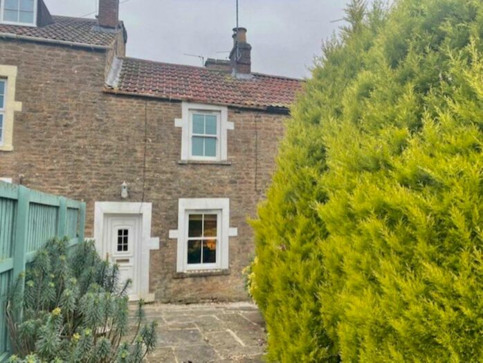 2 Bedroom Cottage To Rent In Clift`s Buildings, Frome, BA11