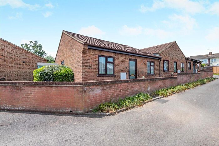 2 Bedroom Semi-Detached Bungalow For Sale In Russet Court, Coxheath, Maidstone, ME17