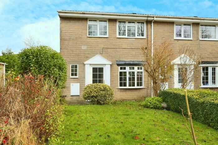3 Bedroom End Of Terrace House For Sale In North Parade, Skipton, BD23