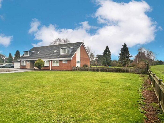 6 Bedroom Bungalow For Sale In Longdales Lane, Coniston, Hull, East Yorkshire, HU11