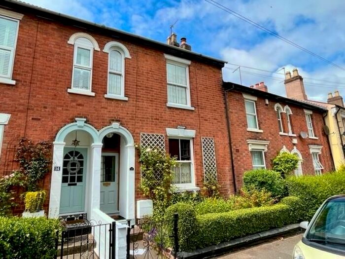 3 Bedroom Property To Rent In Larches Lane, Wolverhampton, WV3