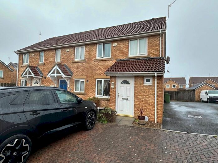 3 Bedroom End Of Terrace House For Sale In Woodhorn Farm, Newbiggin, NE64